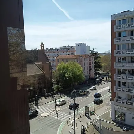 T2 Tres Lumineux + Pkg Toulouse